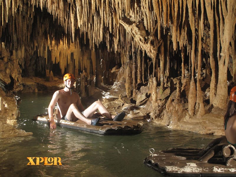 Unterirdische Rafts im Xplor Park