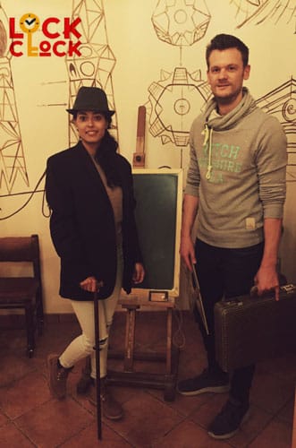 mission gaudi lock clock barcelona team