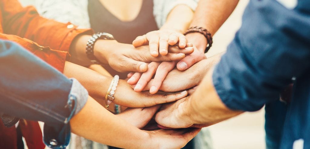 Nehmt an einer Spielshow teil und gewinnt das Firmenduell Lustige Ideen Betriebsfeier Hamburg