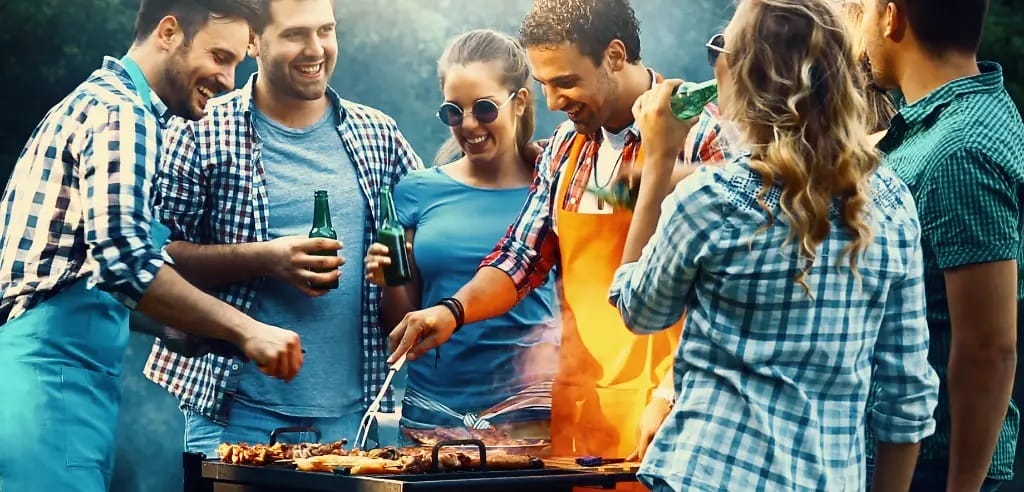 Sommerfest Ideen Muenchen Firmenfeier  Grillkurs am Feuer BBQ